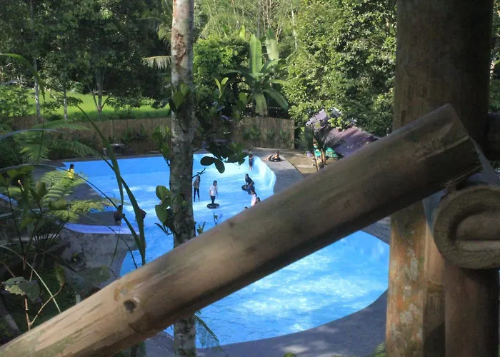 Lingkung Park Tetebatu